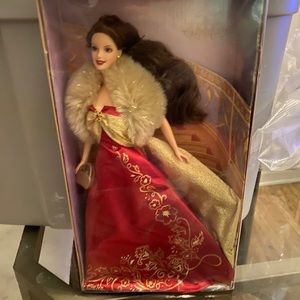 Barbie Blonde Glamorous Gala Doll Avon Exclusive